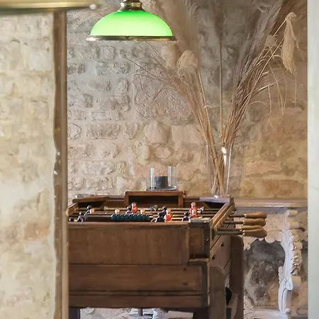 La Cour Souveraine - D'hôtes La Péninsule Casa de hóspedes Mosles