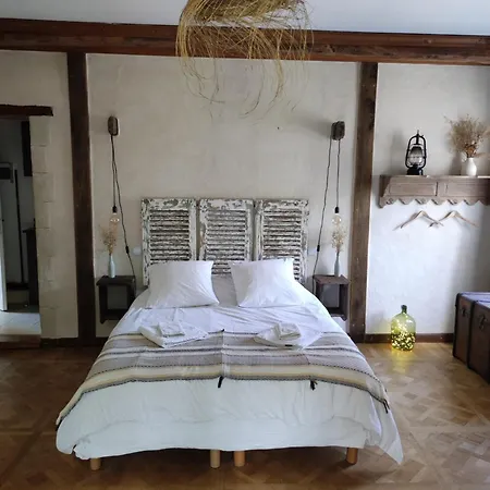 La Cour Souveraine - D'hôtes La Péninsule Casa de hóspedes Mosles