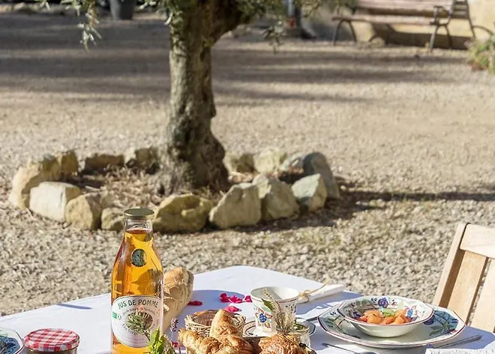 Gæstehus La Cour Souveraine - D'hotes La Peninsule Mosles