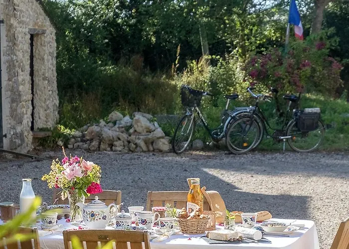 La Cour Souveraine - D'hotes La Peninsule Gæstehus Mosles