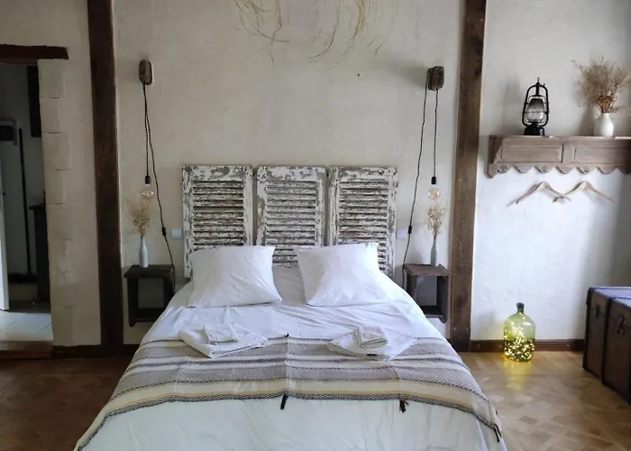 La Cour Souveraine - D'hotes La Peninsule Gæstehus Mosles